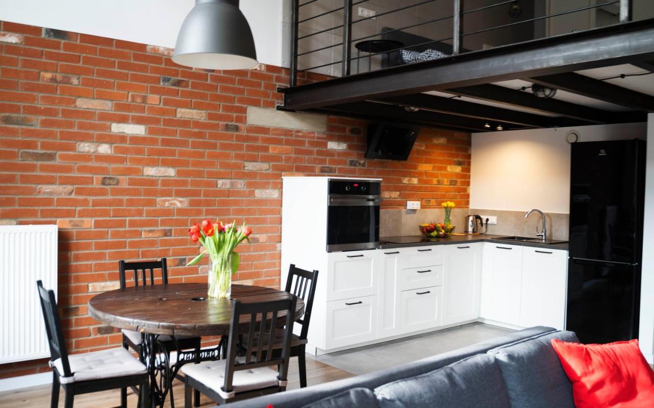 Redcity Loft Zyrardow Exterior photo